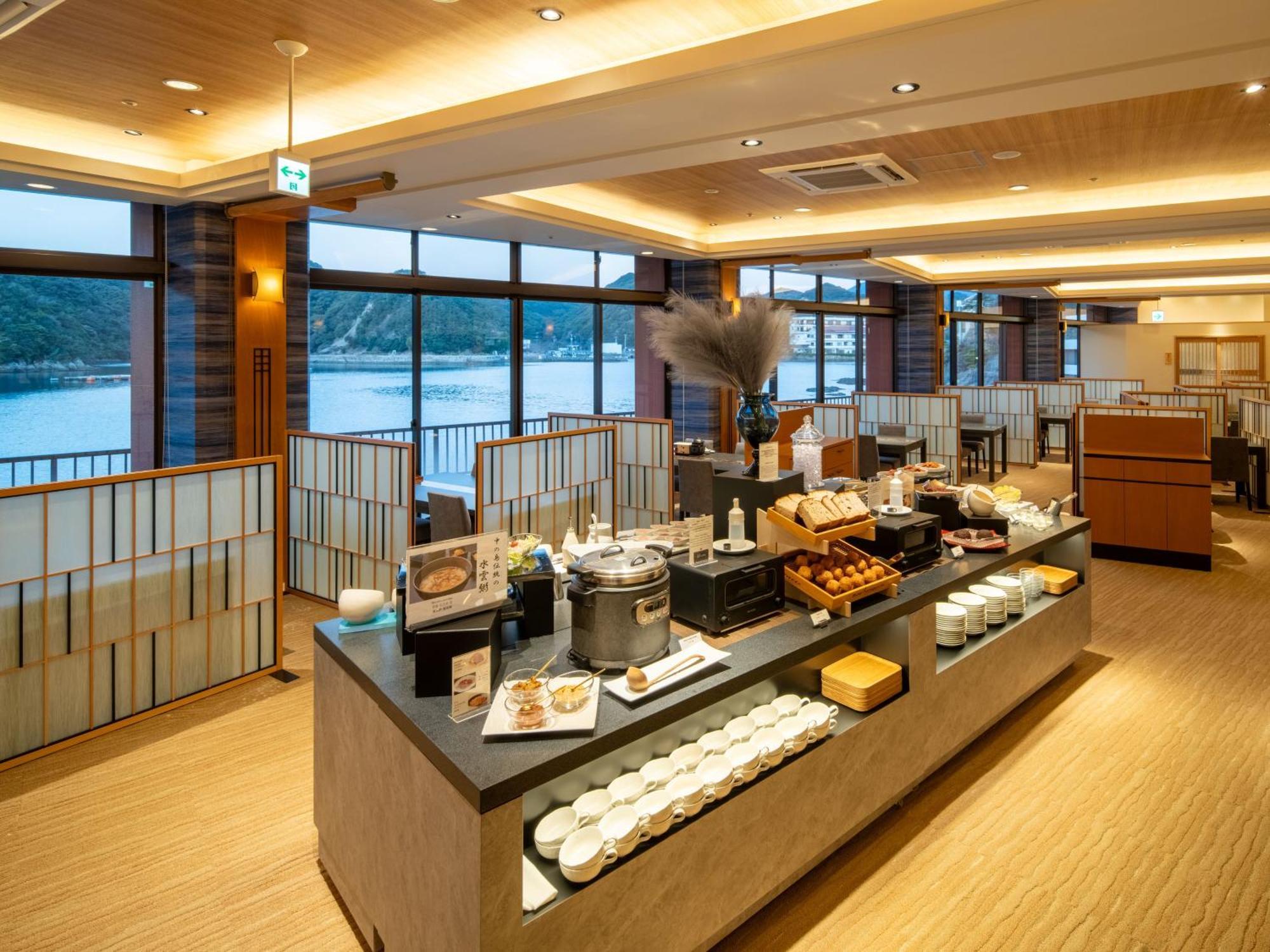 Kumano-Bettei Nakanoshima Nachikatsuura Exteriör bild